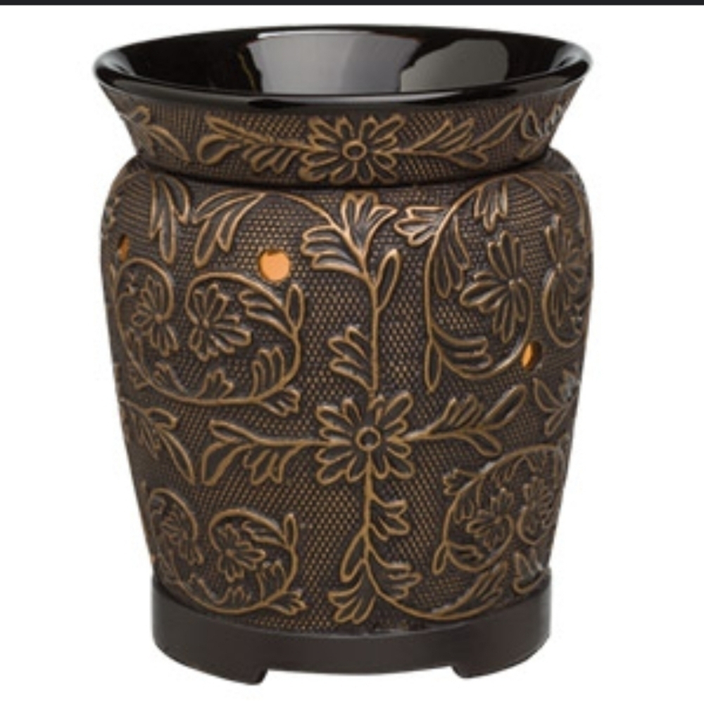 Never used bronze vine scentsy warmer
